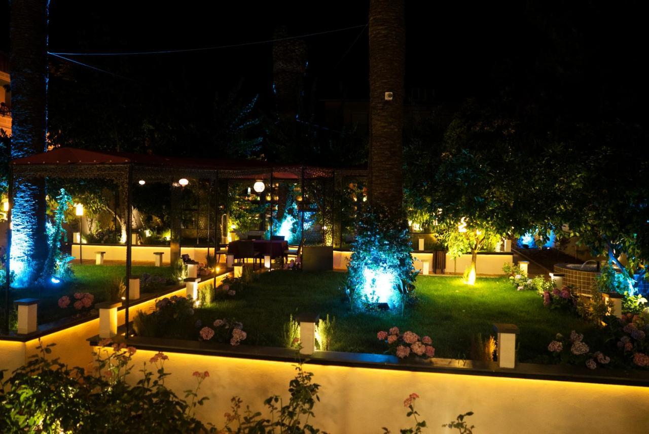 No2 Hotel By Suekrue Adalar Ngoại thất bức ảnh